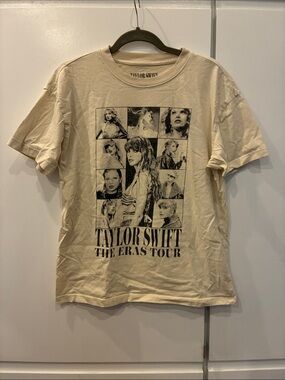 Taylor Swift Cream Graphic The Eras Tour Tee - Black Print